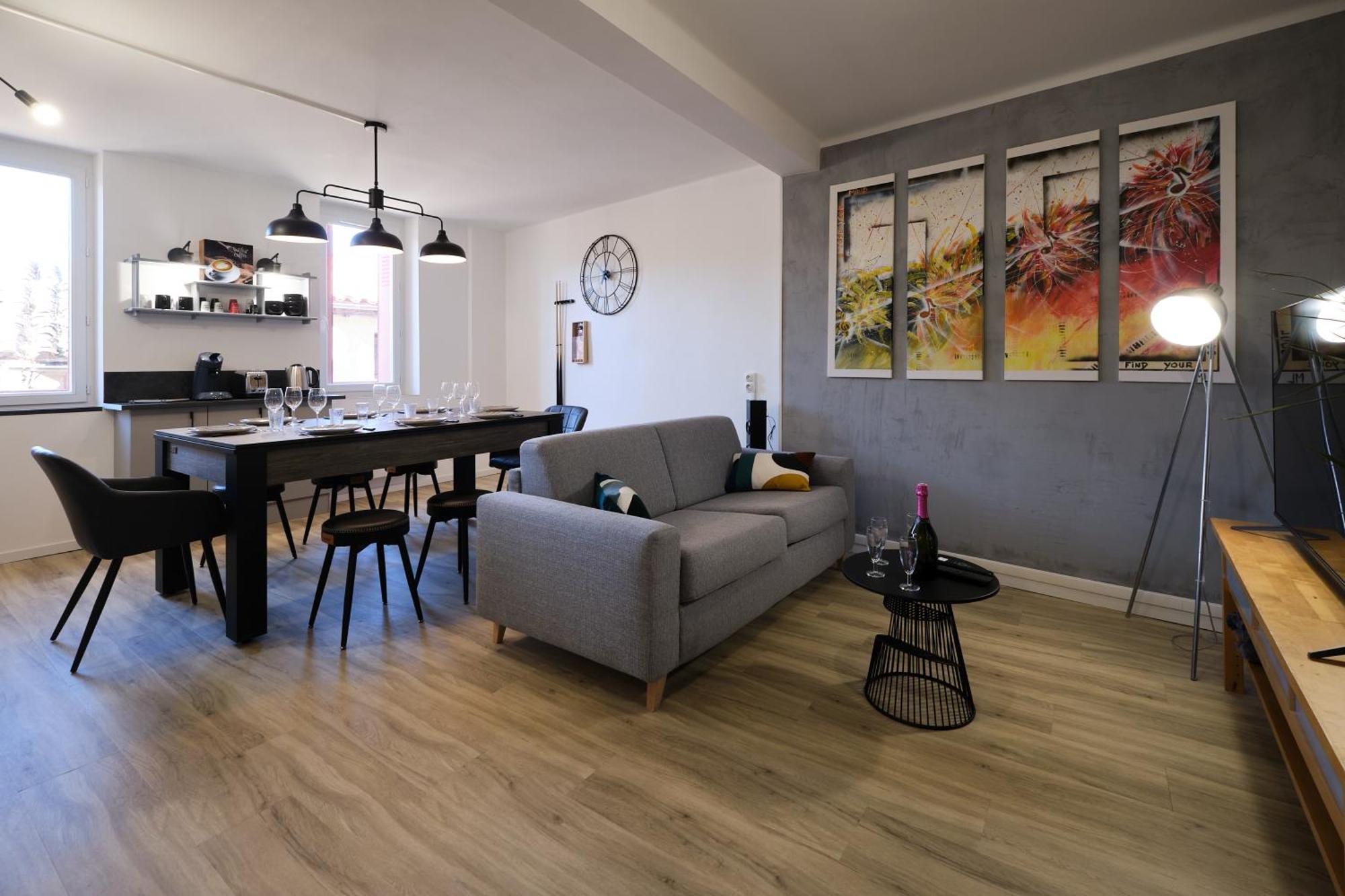 לימו Magnifique*T4*Centre Ville*Wifi*Billard*Netflix* מראה חיצוני תמונה